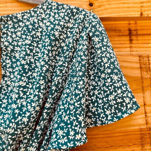 Blue Rain Boho Green Jumpsuit White Floral Print, Flutter Sleeves, XS, EUC - Picture 14 of 15